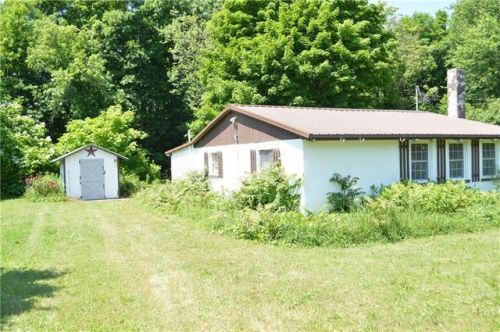 1532 River Rd, Clyde, NY 14433-9522