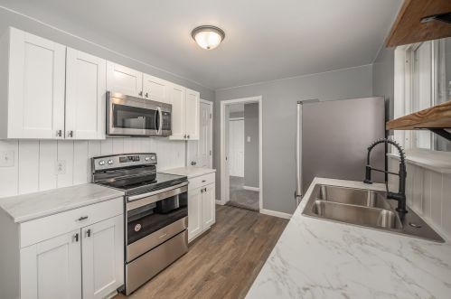 5 Sycamore Dr, Florence KY  exterior