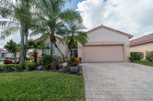 426 Springview Loop, Fort Pierce FL  34986-2663 exterior