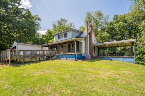 281 Swagler Rd, Scenery Hill, PA 15360-1565