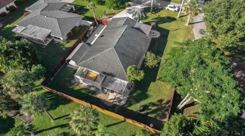 2600 Clipper Way, Naples, FL 34104-3324