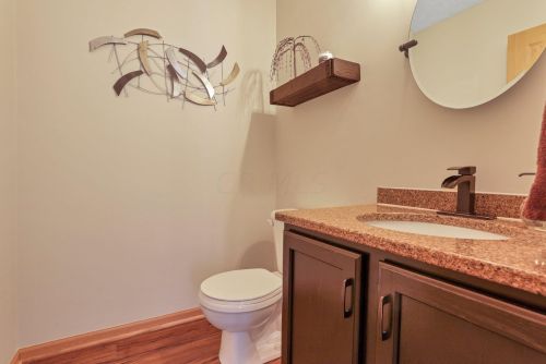 3090 Longridge Way, Darbydale OH  43123-9772 exterior