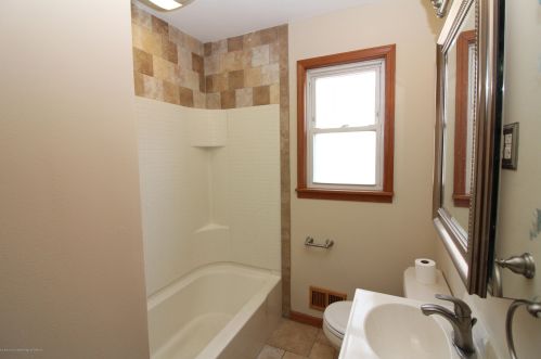 332 Northrop Rd, Bricktown NJ  08723-6812 exterior