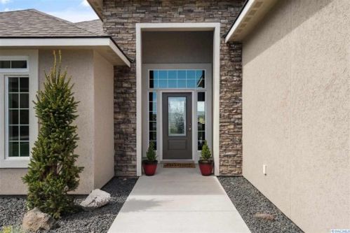 423 Sundance Dr, Richland, WA 99352-8625