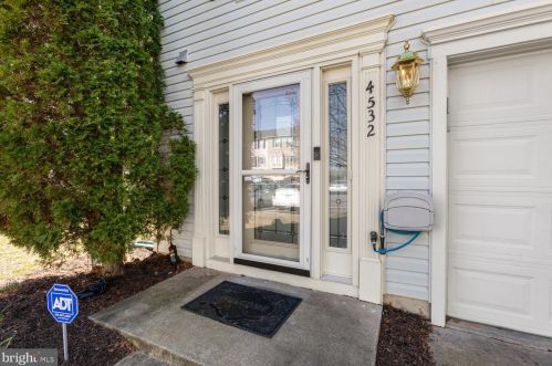 4532 Papillion Ct, Fredericksburg VA  22408-7740 exterior