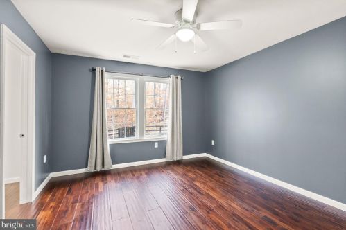 9085 Bristow Woods Ct, Nokesville VA  20181 exterior