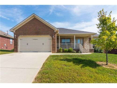 815 Graceland Dr, Memphis, IN 47143-9357