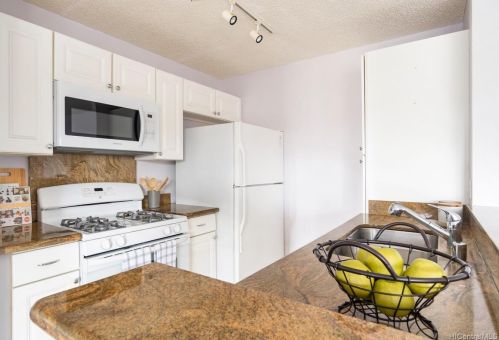 91-299 Hanapouli Cir, Ewa Beach, HI 96706-3764