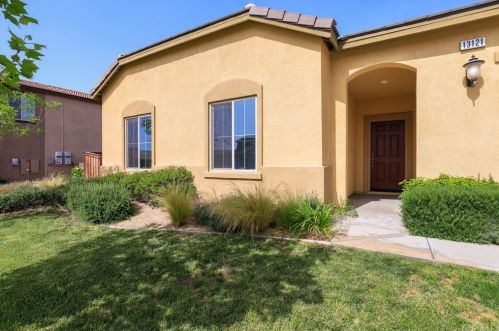 13121 Shiperio Ln, Beaumont, CA 92223-8121