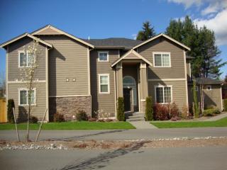 703 169th St, Lynnwood WA  98037-3337 exterior