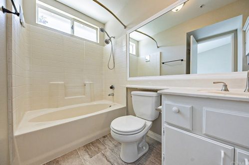 3259 Tamarind Ave, Rialto CA  92377-3657 exterior