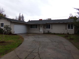 4560 Oxbow Dr, Sacramento CA  95864-0830 exterior