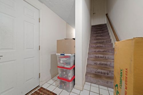 27 Cadogan Way, Nashua NH 03062-2286 exterior