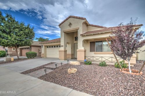 17675 Charter Oak Rd, Sun City, AZ 85388-5605