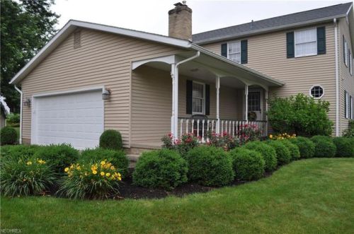 703 Summerdale Ave, Massillon, OH 44646-3152