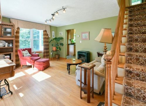 313 Torrington Rd, Litchfield, CT 06759-2703