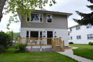 4030 52nd St, Milwaukee WI  53220-2608 exterior