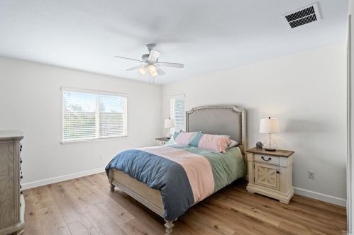 7018 Westminster Ct, Vacaville CA  95687-8254 exterior