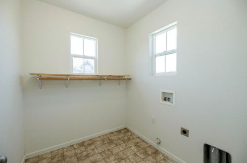 17122 Pacific Oak Ln, Lathrop CA  95330-8526 exterior