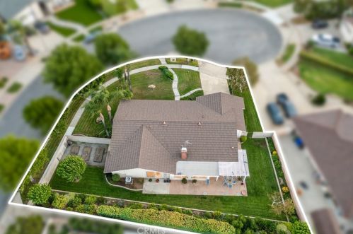 425 Winston Way, Upland CA  91786-2323 exterior