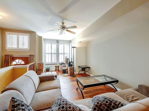 1047 Central Ave, Cincinnati, OH 45202-1057
