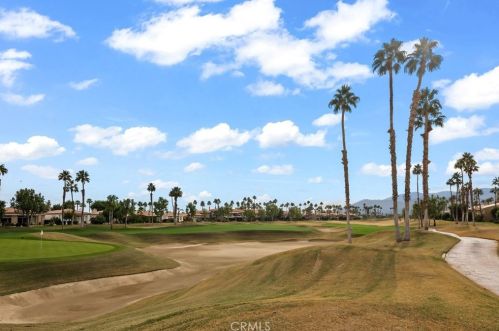 55154 Laurel Vly, La Quinta CA  92253-5639 exterior