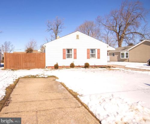 7 Arbor Ave, New Castle, DE 19720-1293