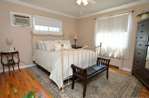 181 French St, Bristol CT  06010-5554 exterior