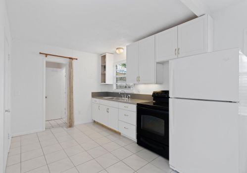 124 7th Ave, Delray Beach FL  33483-5243 exterior