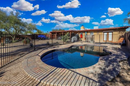 7428 Paseo Ronceval, Tucson, AZ 85704-1340
