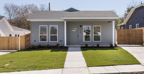 1324 Ramsey Ave, Fort Worth, TX 76104-6612