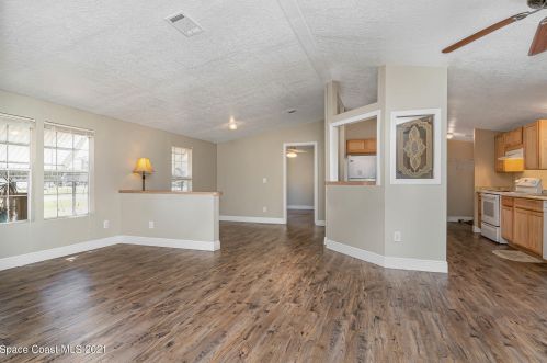 4763 Estrada Ln, Mims FL  32754-5452 exterior