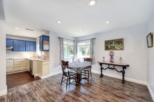 6425 Indian River Dr, Citrus Heights CA  95621-4752 exterior