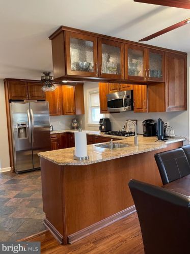 3212 Hilltop Rd, Newtown Square PA  19073-4207 exterior