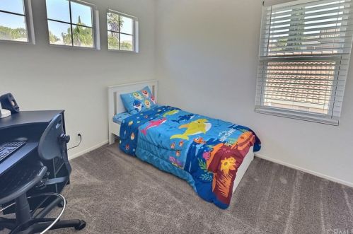 45372 Escalante Ct, Temecula CA  92592-5725 exterior