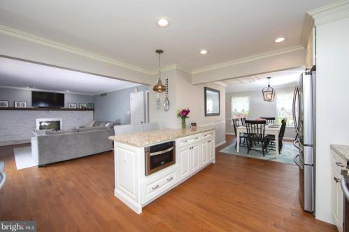 113 Wilson Ave, Blenheim NJ  08012 exterior