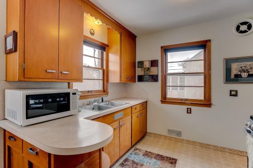 2415 6th St, Minneapolis MN 55411-2126 exterior