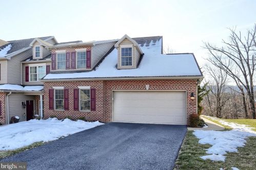 284 Red Haven Rd, Rudytown, PA 17070-3173