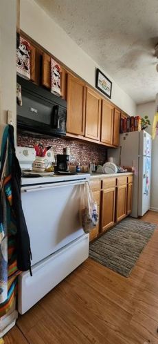 8121 Daly Rd, Cincinnati OH 45231-5702 exterior