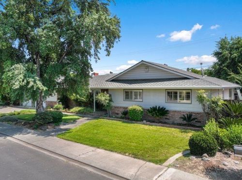 504 Greenwich Ln, Modesto CA  95350-1506 exterior