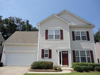317 Stillwater Ct, Simpsonville SC  29681-7277 exterior
