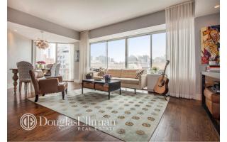 2110 Frederick Douglass Blvd, New York NY  10026-2333 exterior