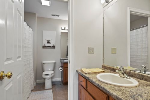 90 Prescott St, Nashua NH 03064-2546 exterior