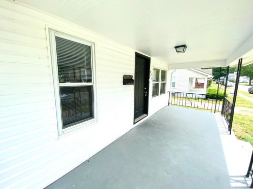 423 Lake Ave, Franklin, OH 45005-3520