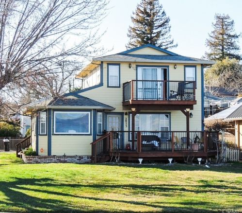 2055 Lakeshore Blvd, Lakeport, CA 95453-3216