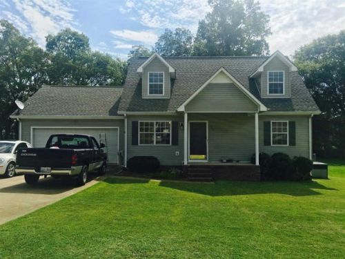1907 Vicksburg Cir, Columbia, TN 38401-6808