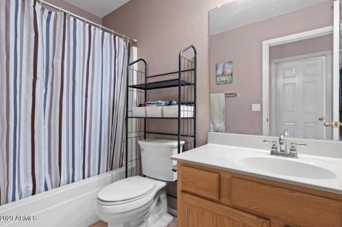 16030 18th Ave, Phoenix AZ  85045-1752 exterior