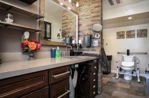 3087 Fleming Dr, San Diego CA exterior