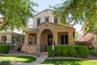 4243 Tyson St, Gilbert, AZ 85295-6136