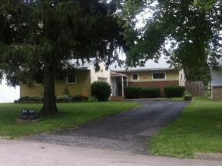 3802 Dorko Ct, Columbus, OH 43224-2712